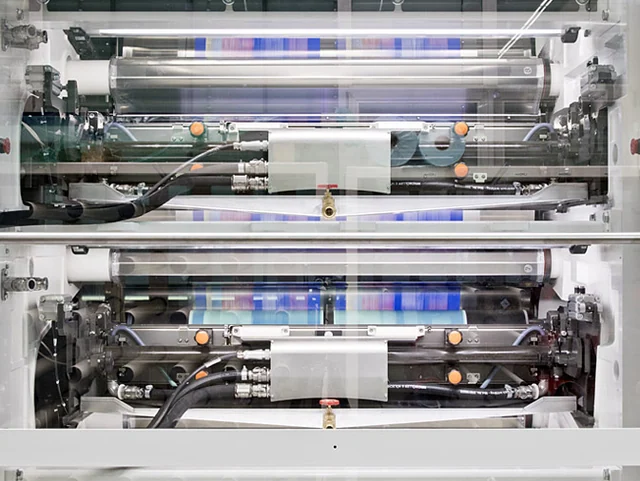Originalaufnahme der Flexodruckanlage bei LEEB.
